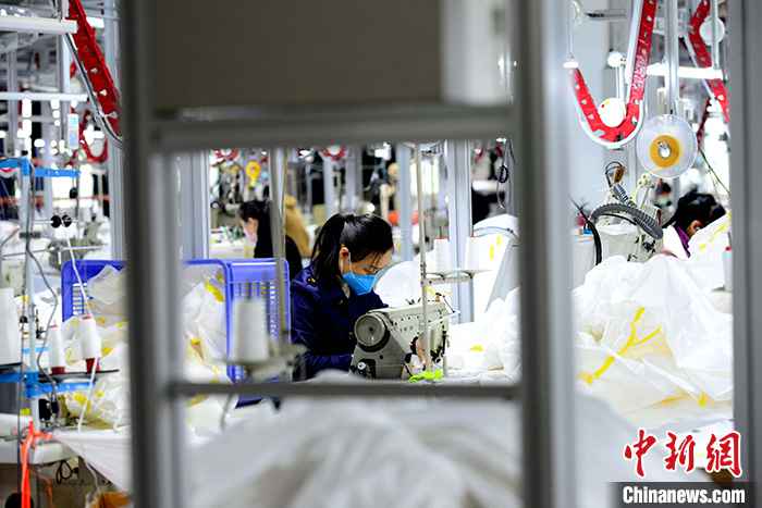  福建累计治愈出院病例247例 多措并举纾解“招工难”