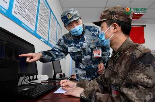 因为有你们,武汉走进了一个温暖的春天